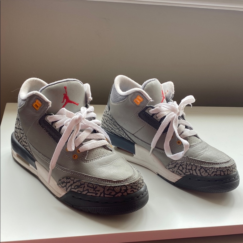 Jordan Cool Gray Sneakers (Big Kids size)